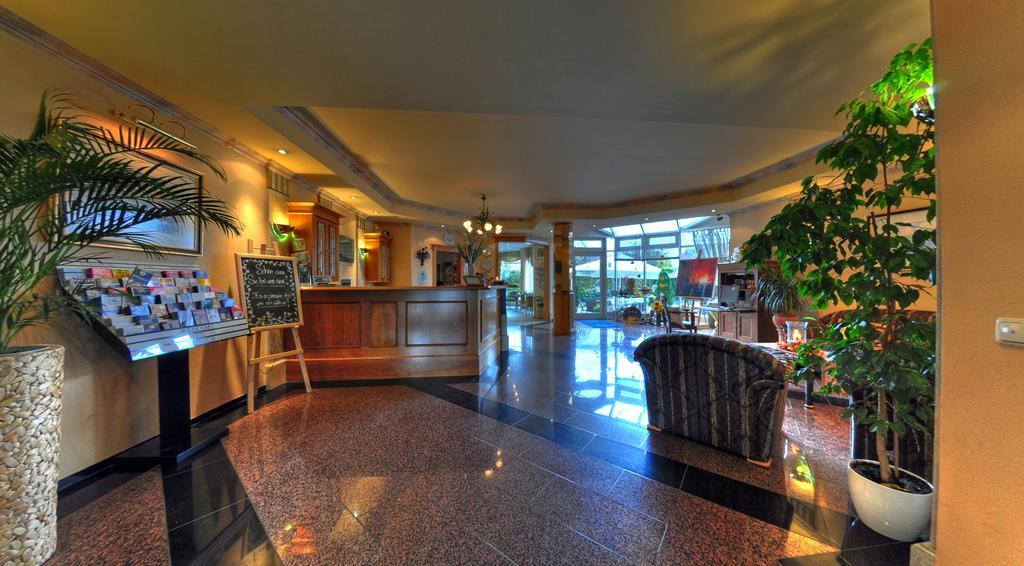 Hotel Central Dachau Garni Экстерьер фото
